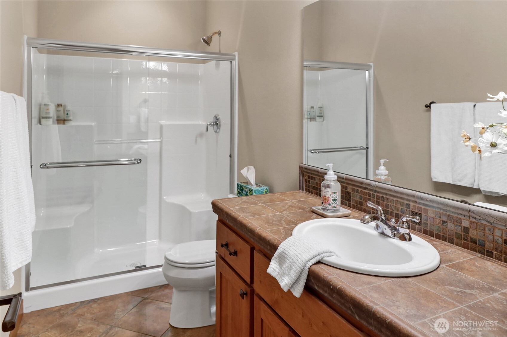 1398 Eastwood Way Property Photo 18