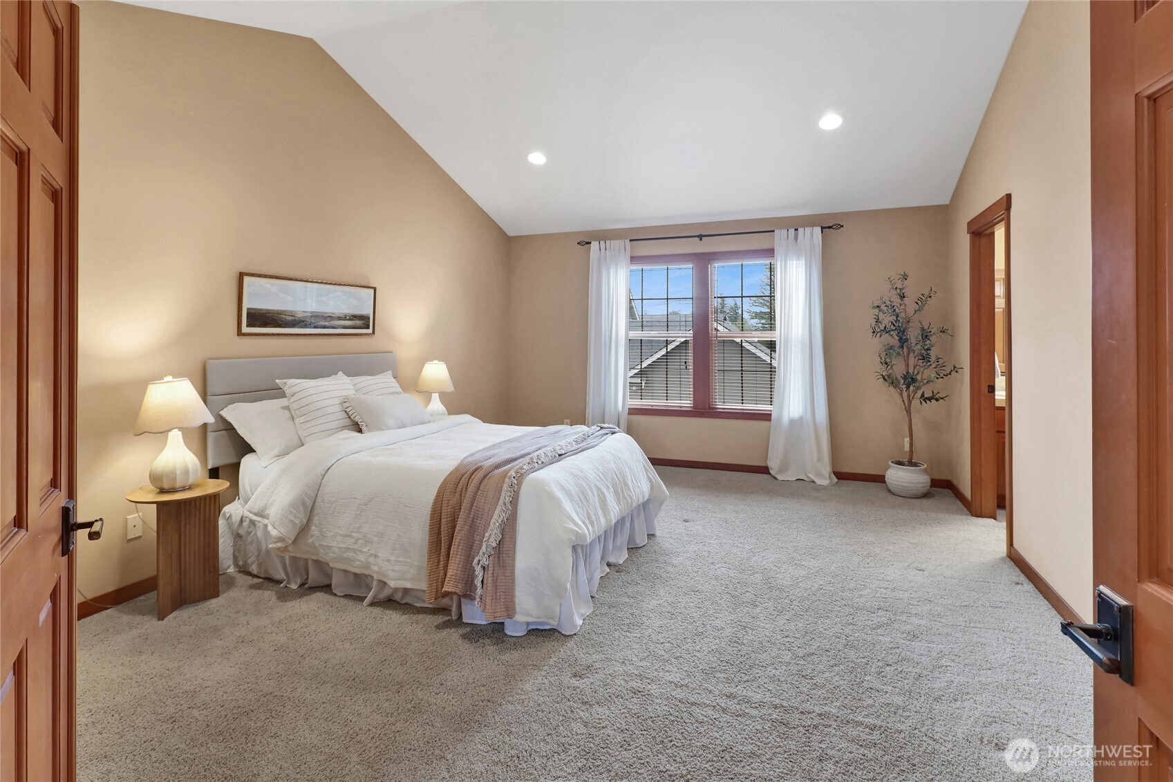1398 Eastwood Way Property Photo 24