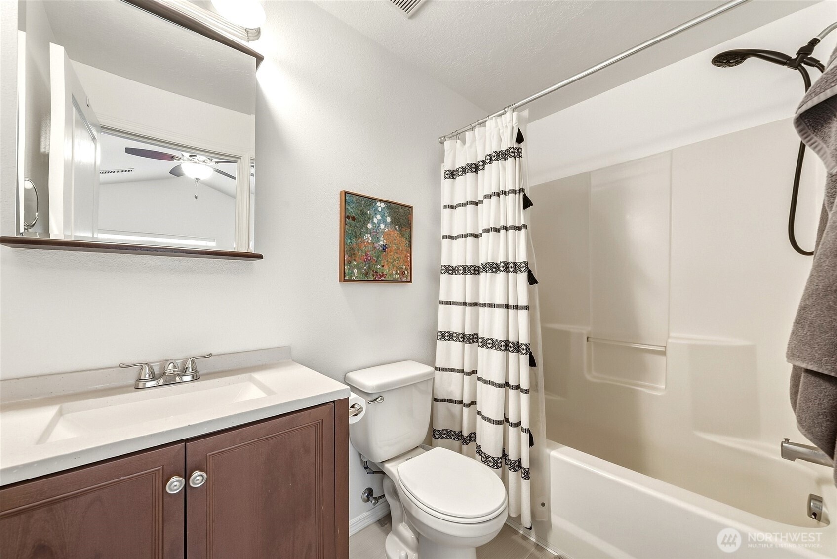1202 Carver Street Property Photo 14