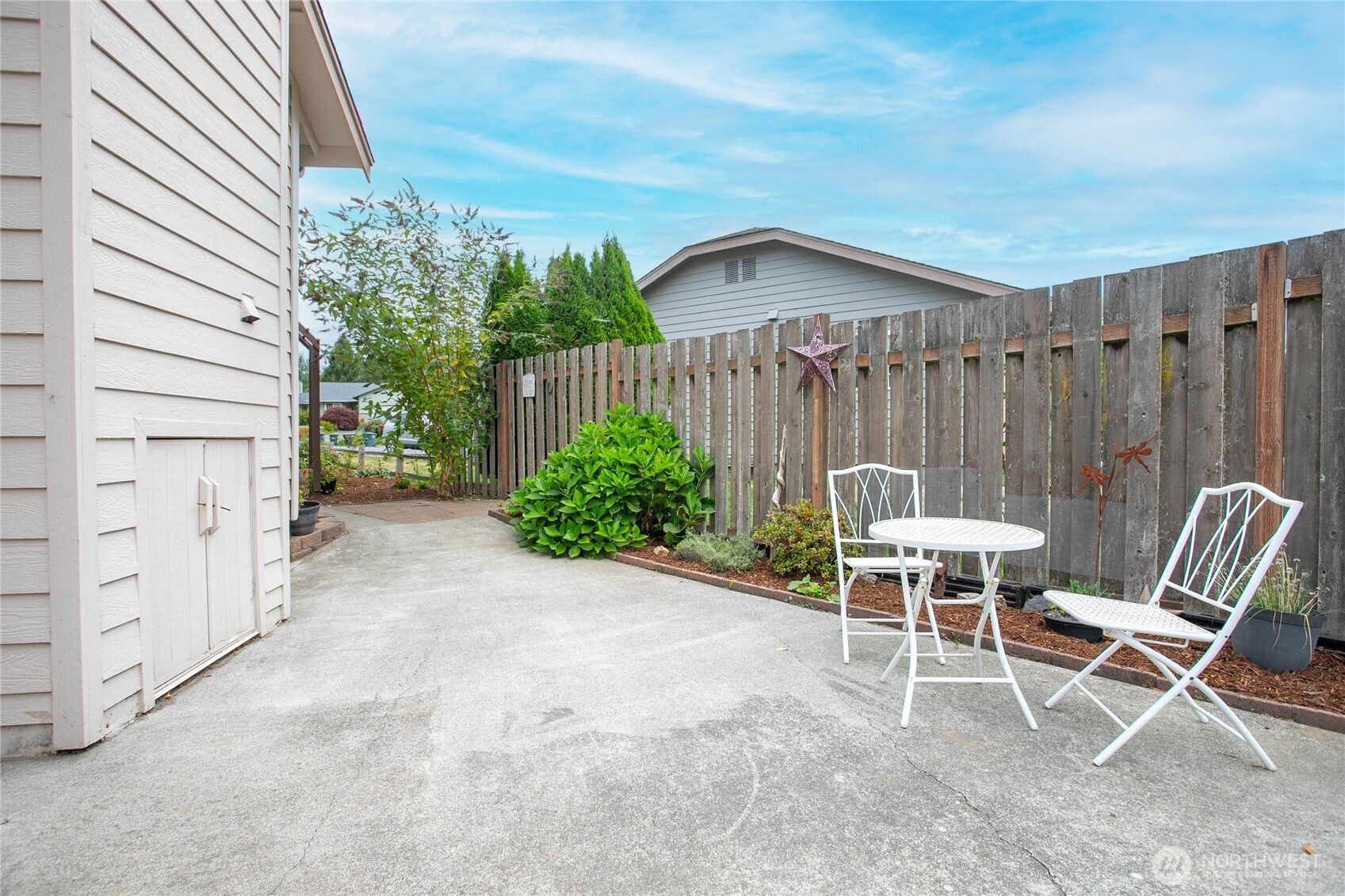 6151 Unrein Drive Property Photo 32