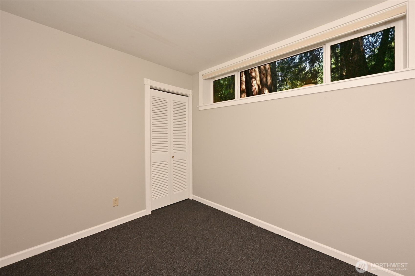5212 W Mercer Place Property Photo 23