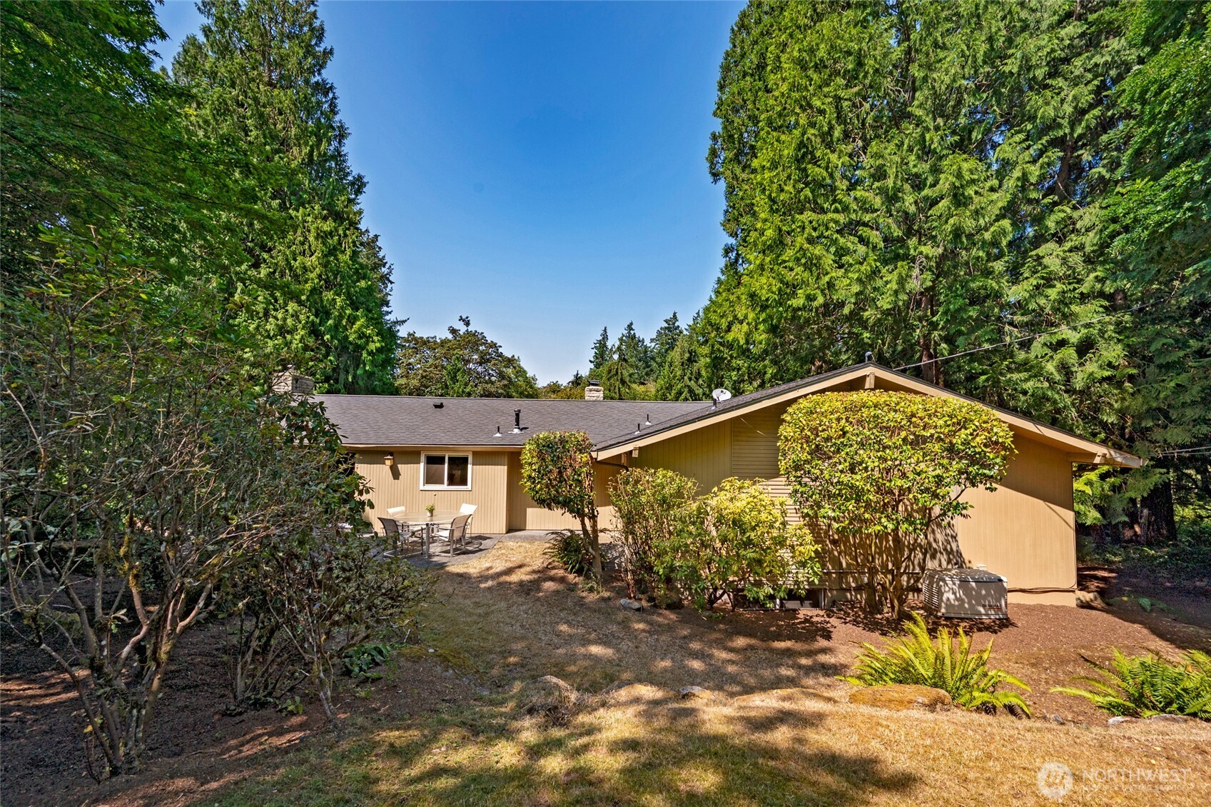 5212 W Mercer Place Property Photo 28