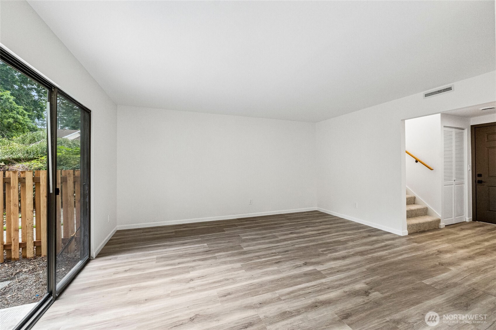 12304 Ne 149th Court Property Photo 5