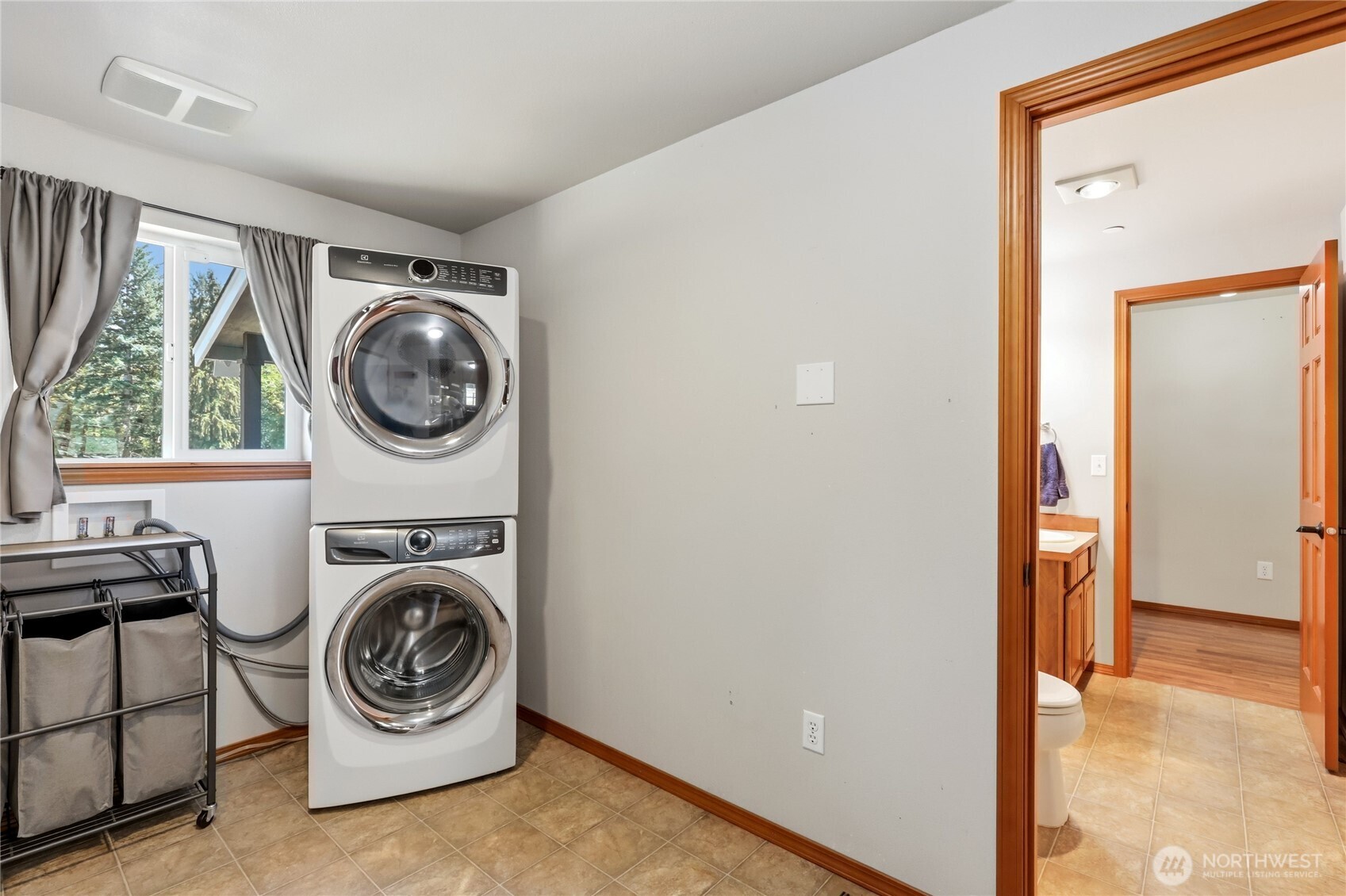 11234 Wicks Lake Road Property Photo 25