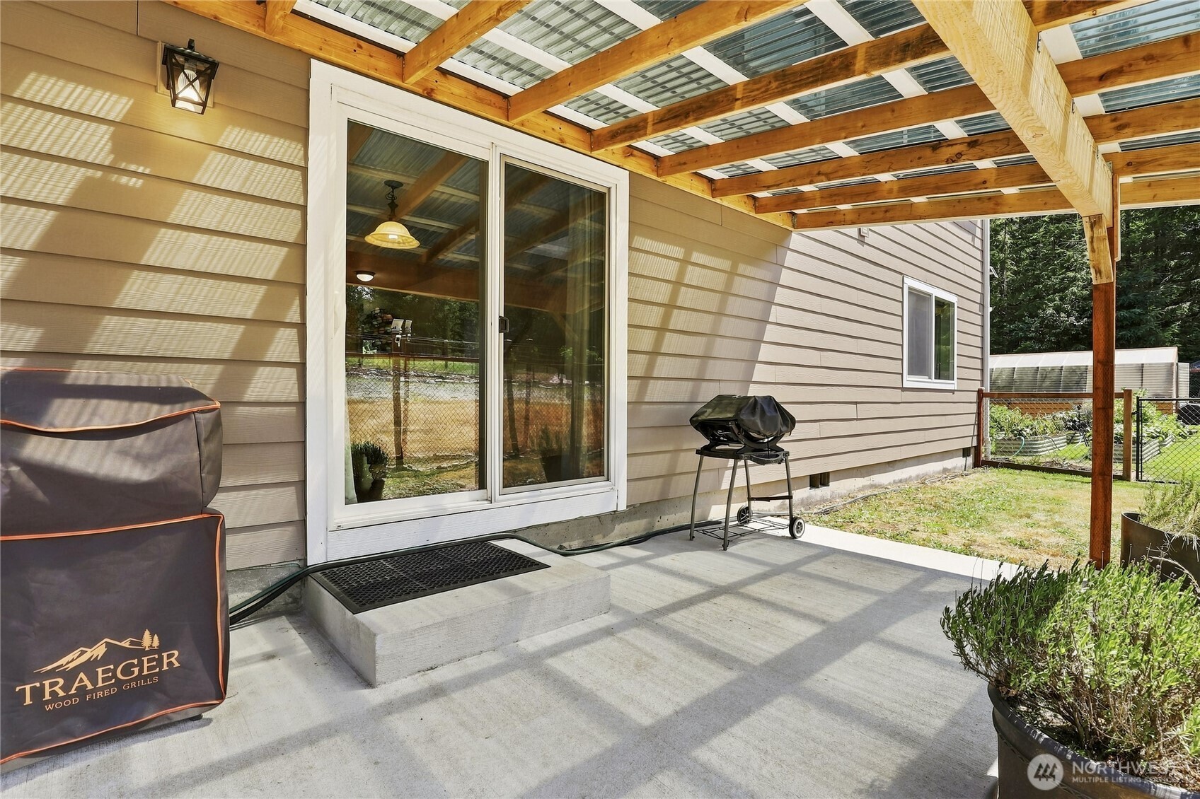 11234 Wicks Lake Road Property Photo 26