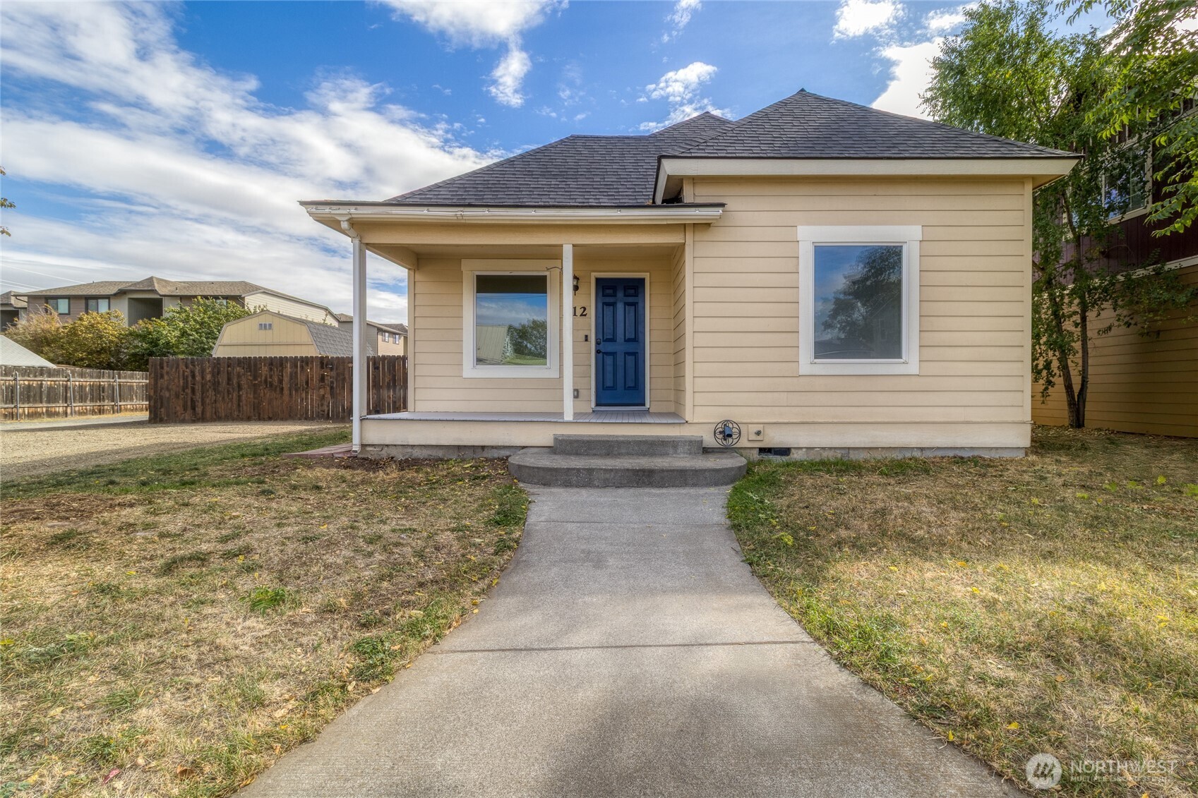 512 N Roosevelt Street Property Photo 1