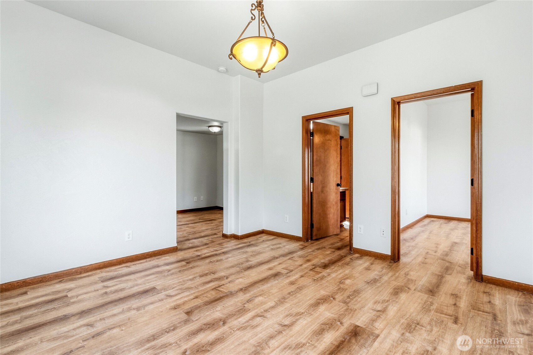 512 N Roosevelt Street Property Photo 7