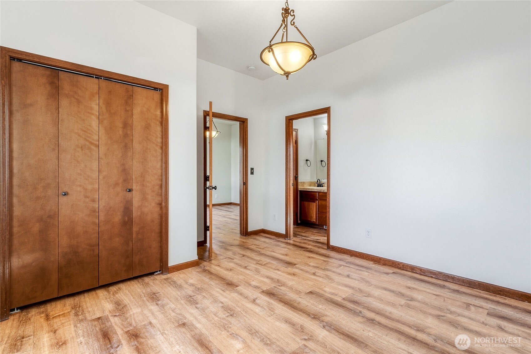 512 N Roosevelt Street Property Photo 13