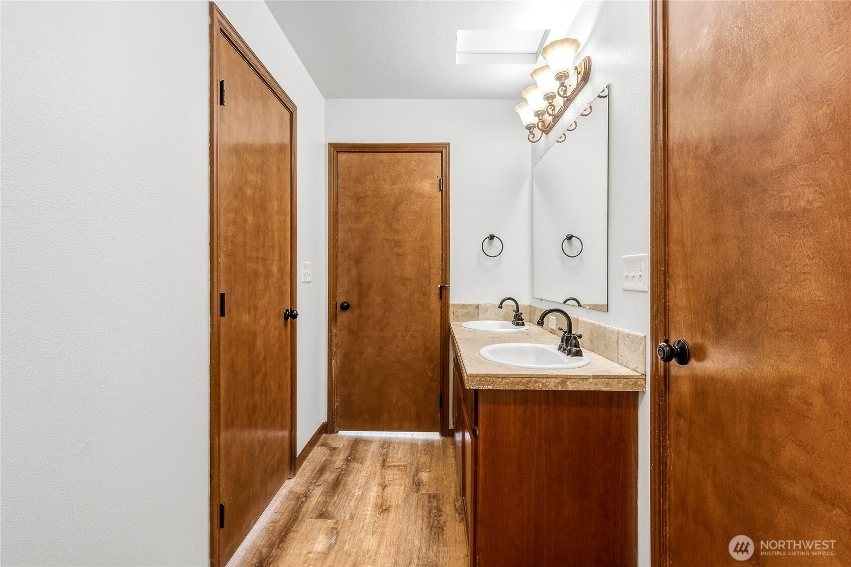 512 N Roosevelt Street Property Photo 16