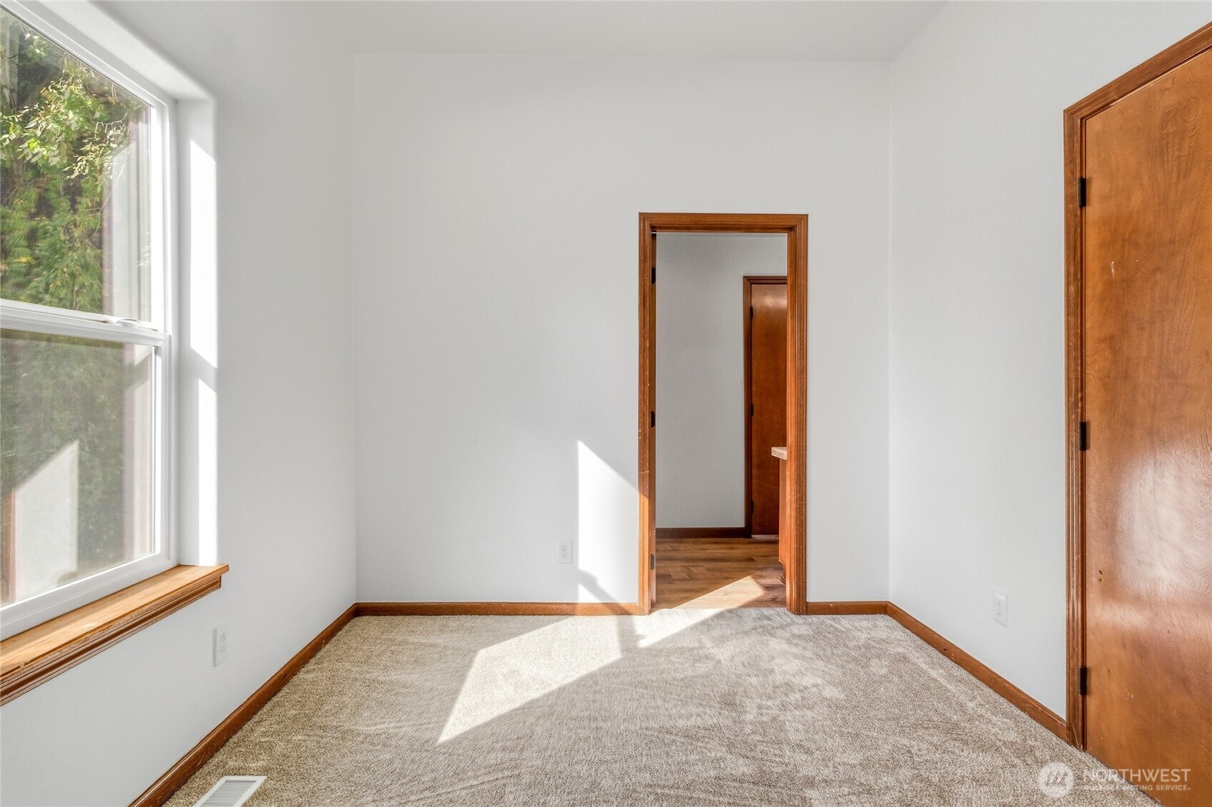 512 N Roosevelt Street Property Photo 17