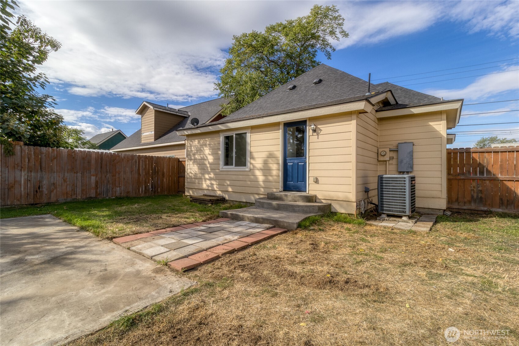 512 N Roosevelt Street Property Photo 22