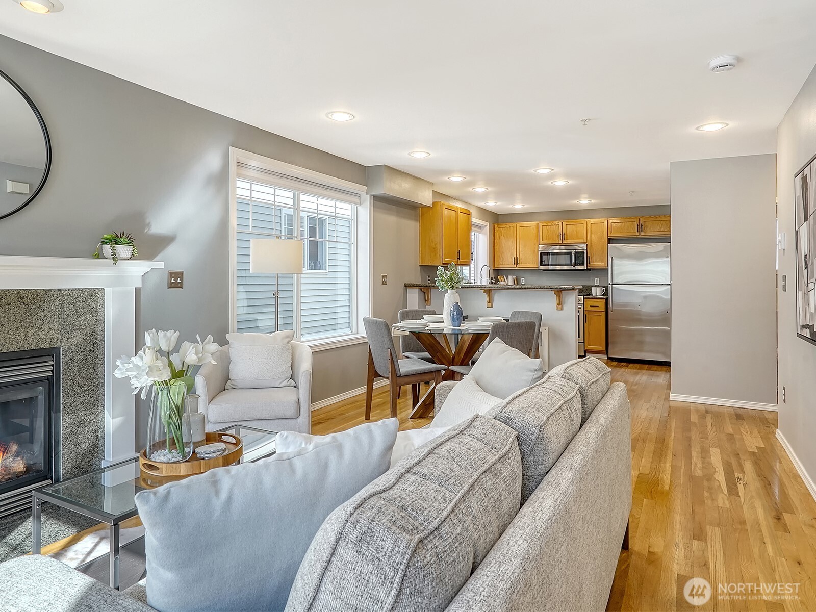 8529 Midvale Avenue C Property Photo 8