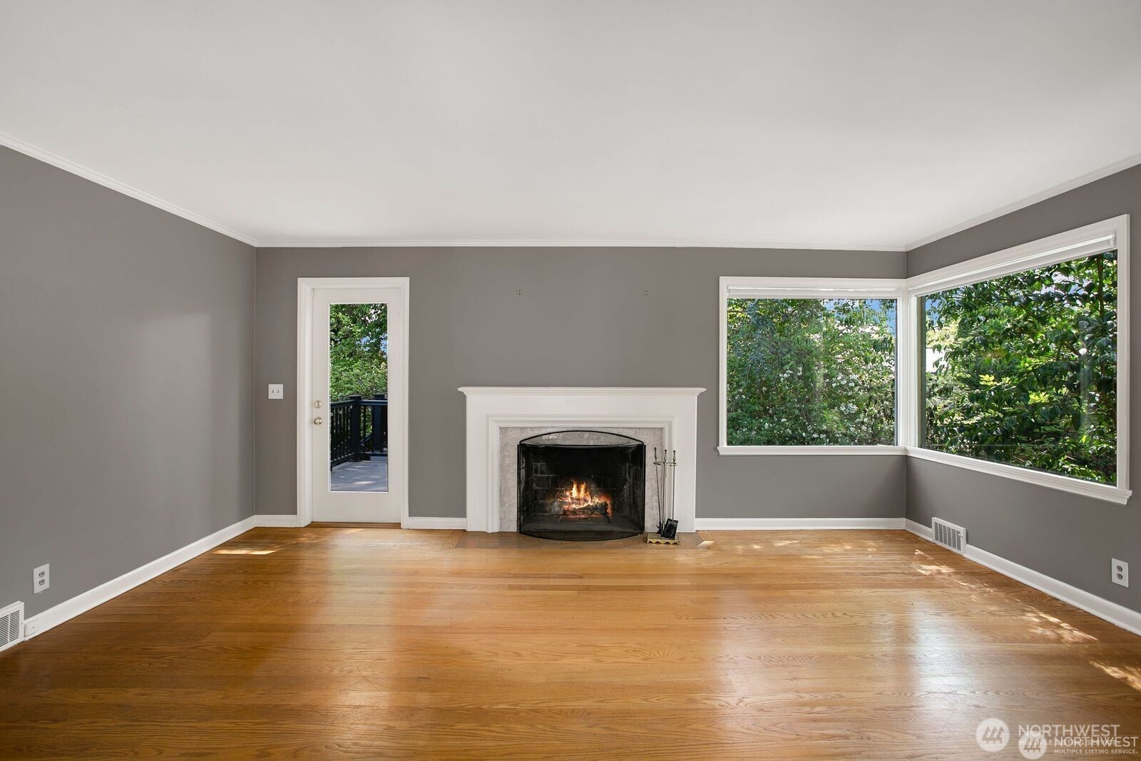 4021 Ne 60th Street Property Photo 4