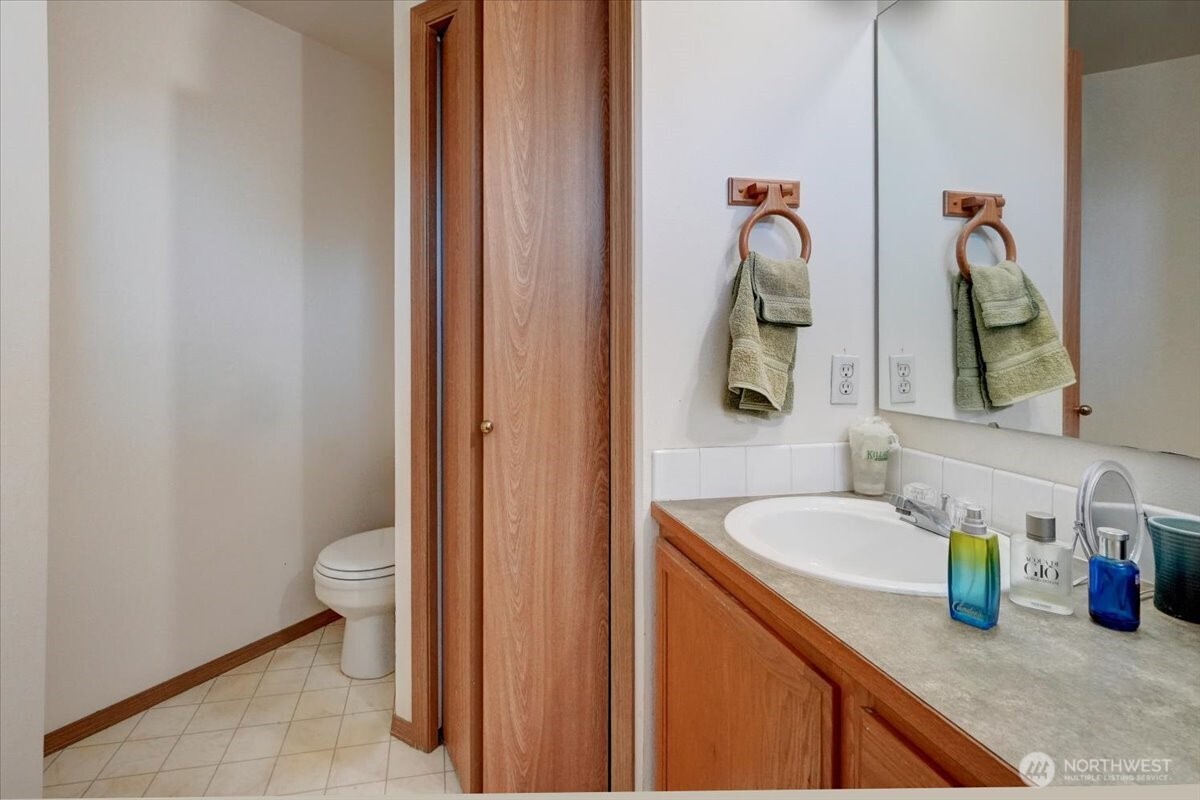9029 S J Street Property Photo 16