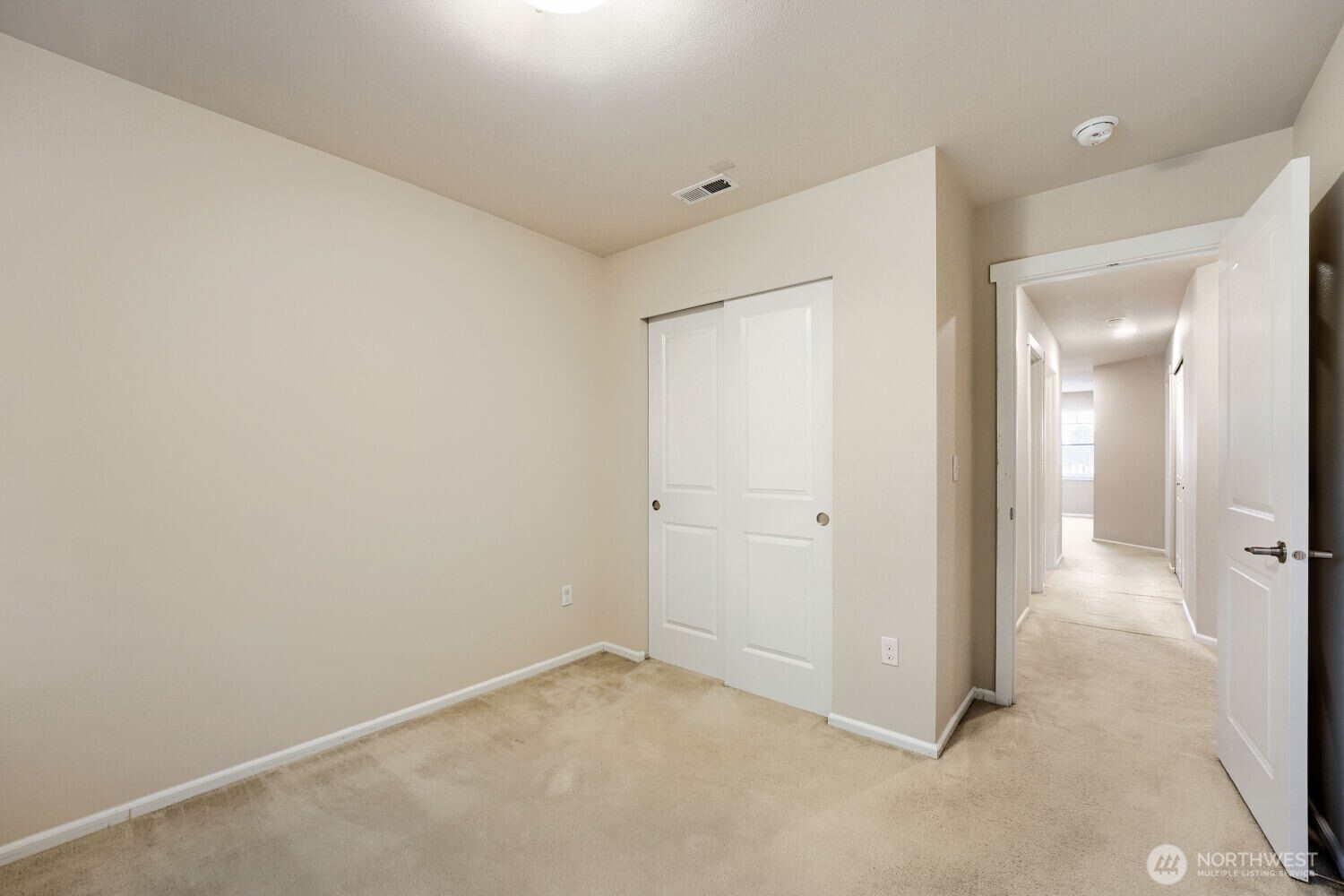 2063 S 263rd Street Property Photo 24