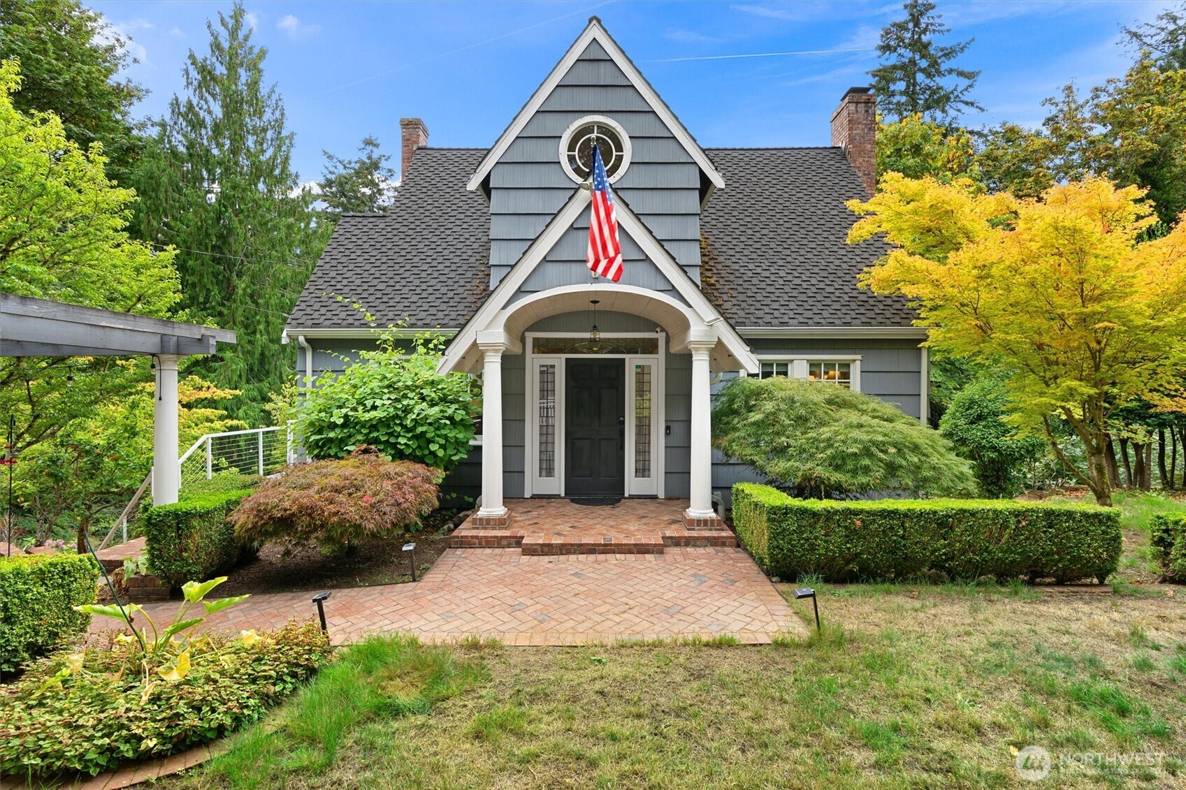 4943 Indian Road Property Photo 2