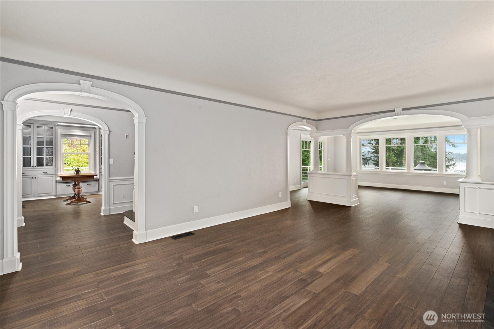 4943 Indian Road Property Photo 5