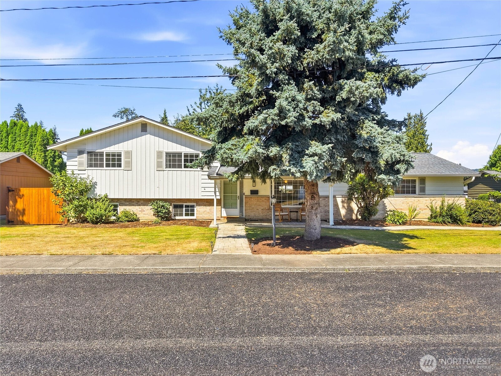 129 Christina Drive Property Photo 1