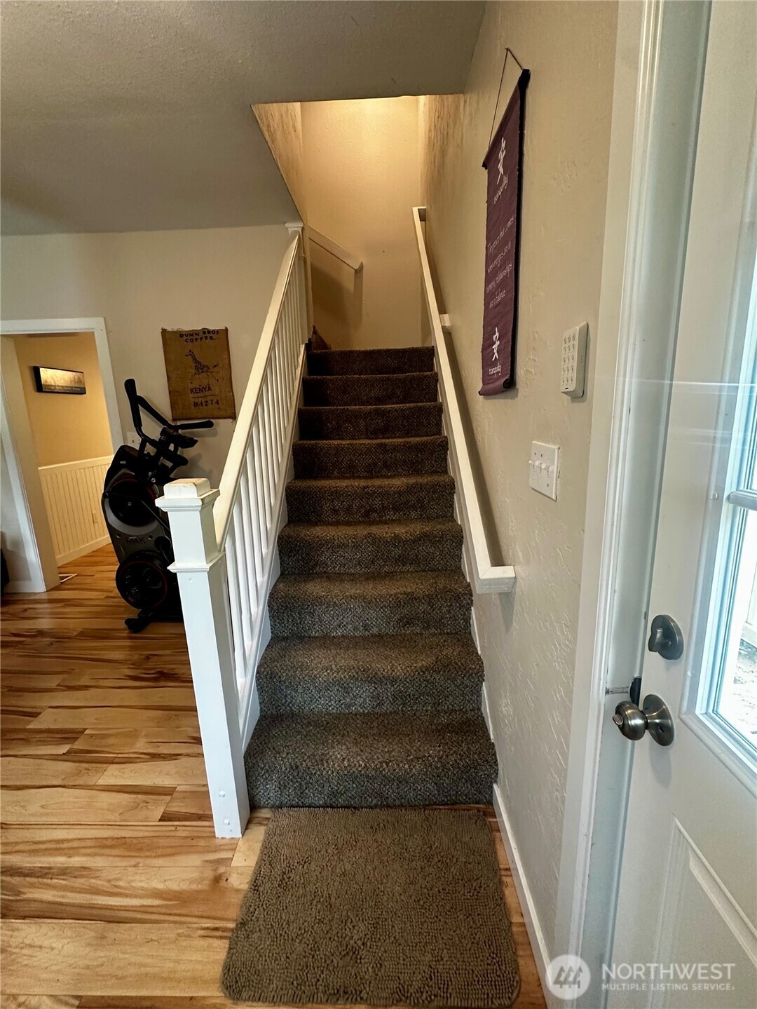 1100 Hayes Street Property Photo 2