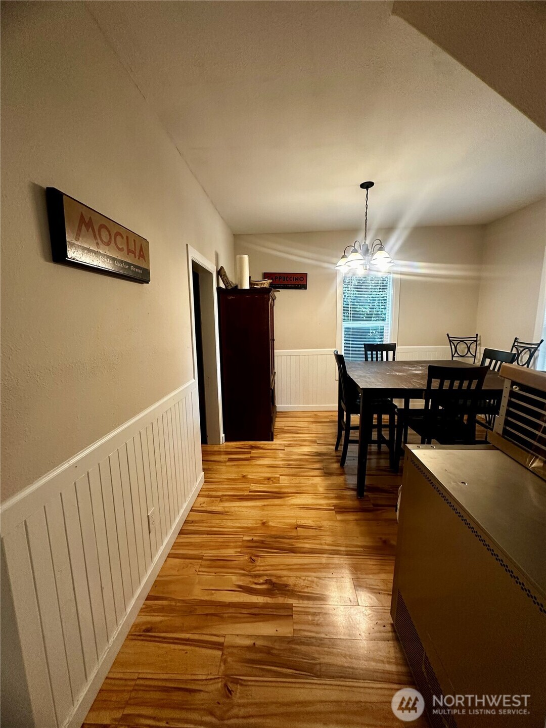 1100 Hayes Street Property Photo 6