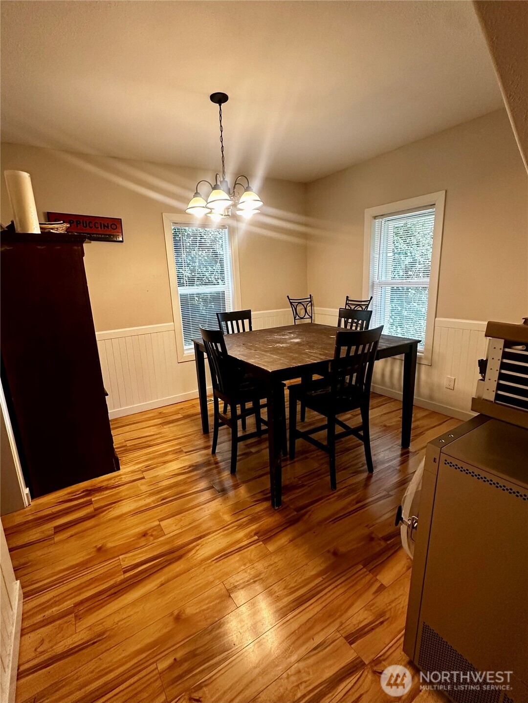 1100 Hayes Street Property Photo 7