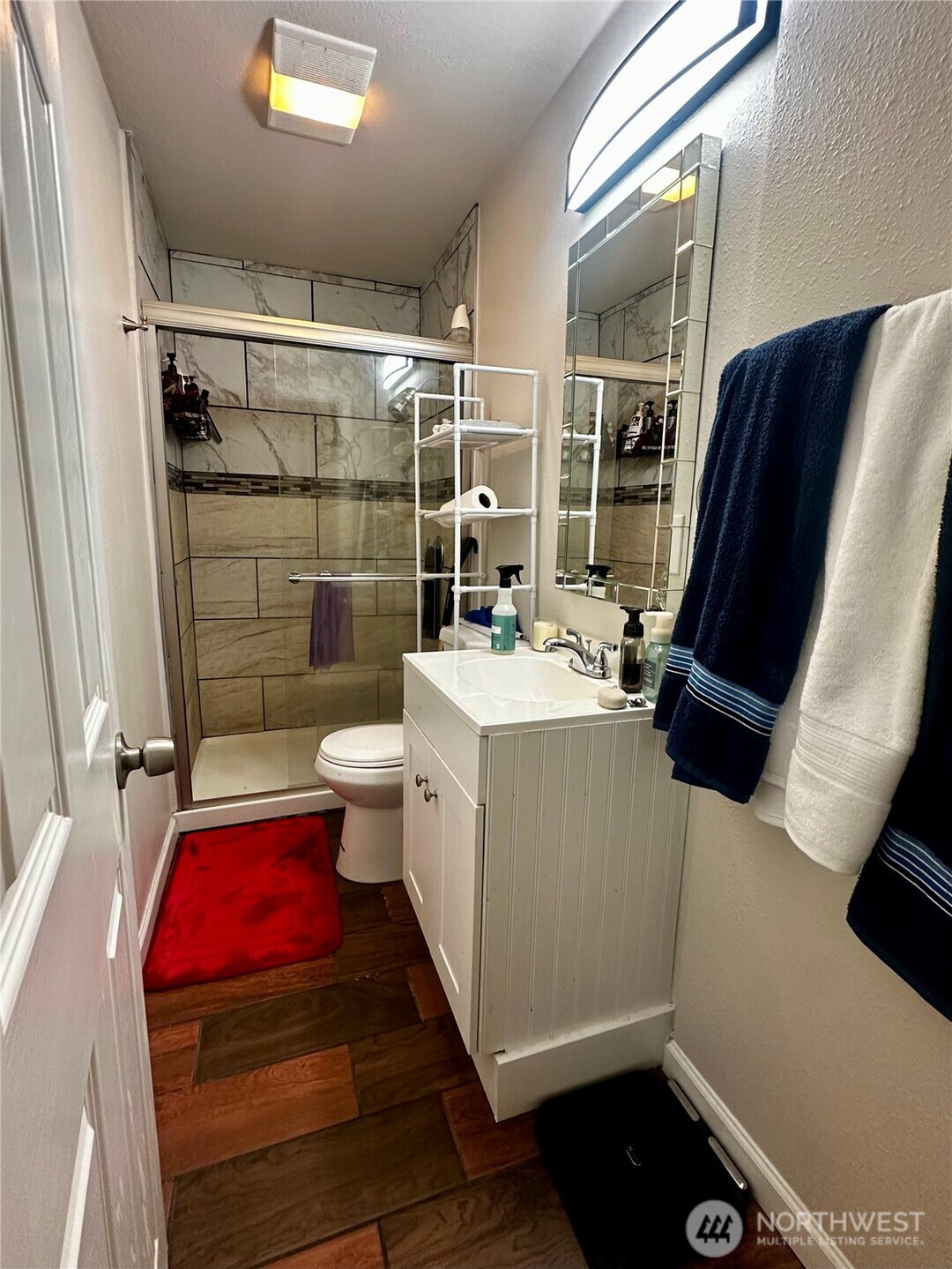 1100 Hayes Street Property Photo 22