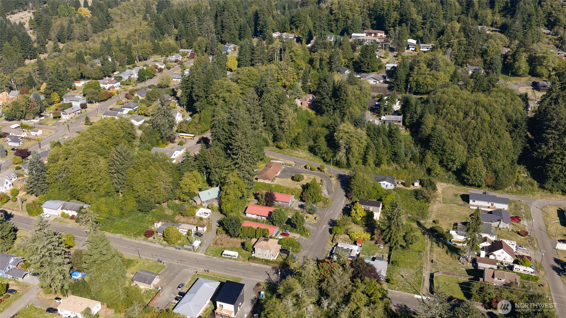 1100 Hayes Street Property Photo 32