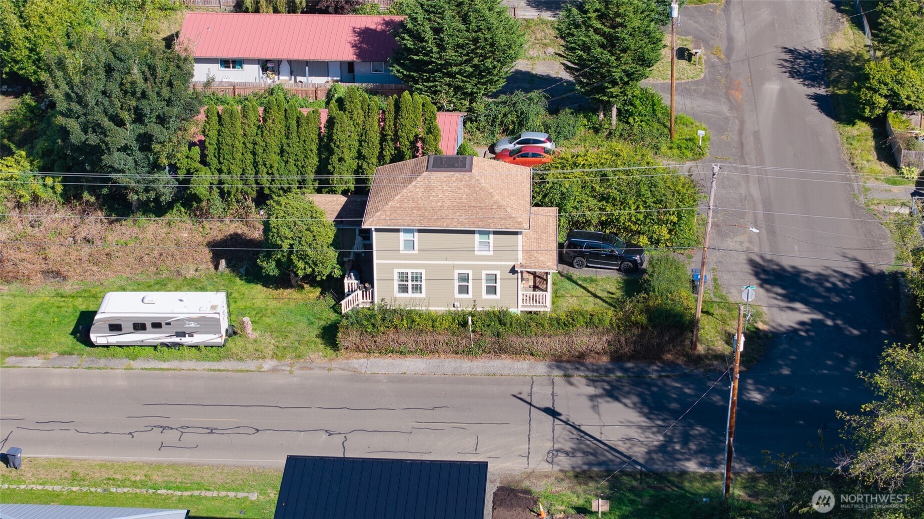 1100 Hayes Street Property Photo 35