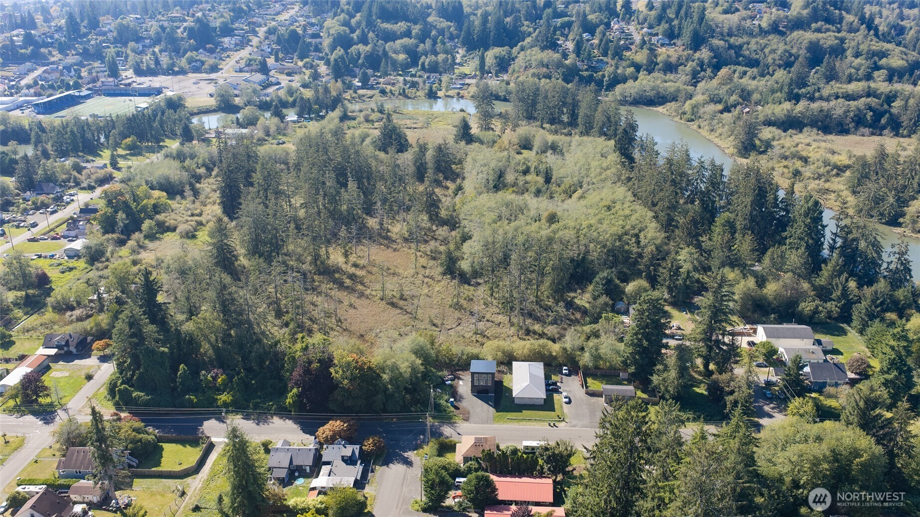 1100 Hayes Street Property Photo 38