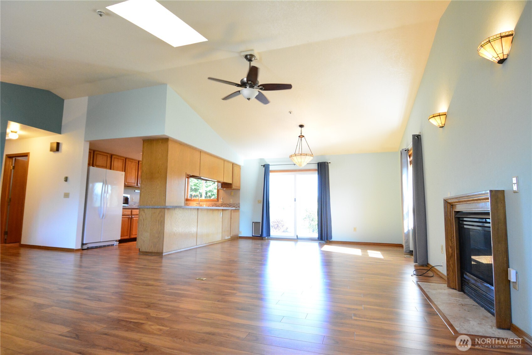 50 Crownview Lane Property Photo 9