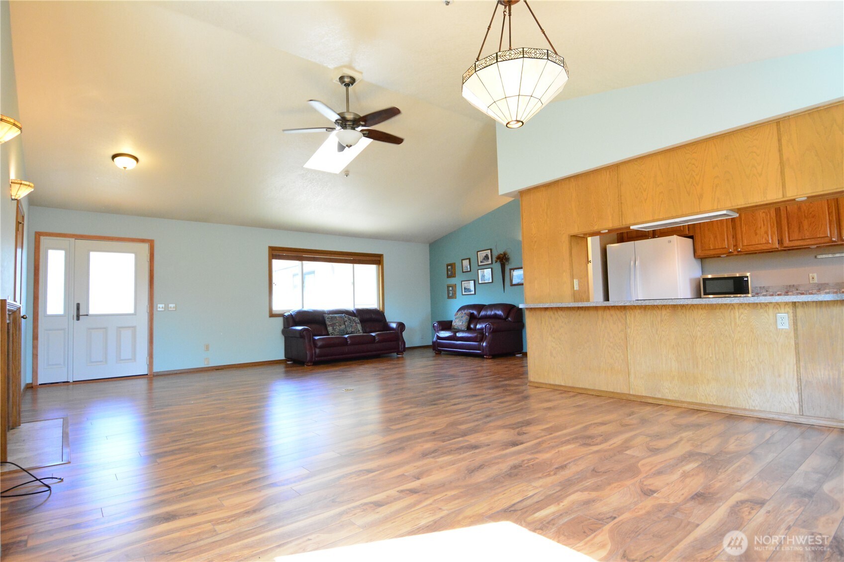50 Crownview Lane Property Photo 10