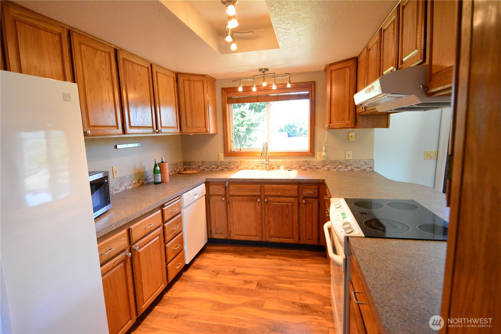 50 Crownview Lane Property Photo 12