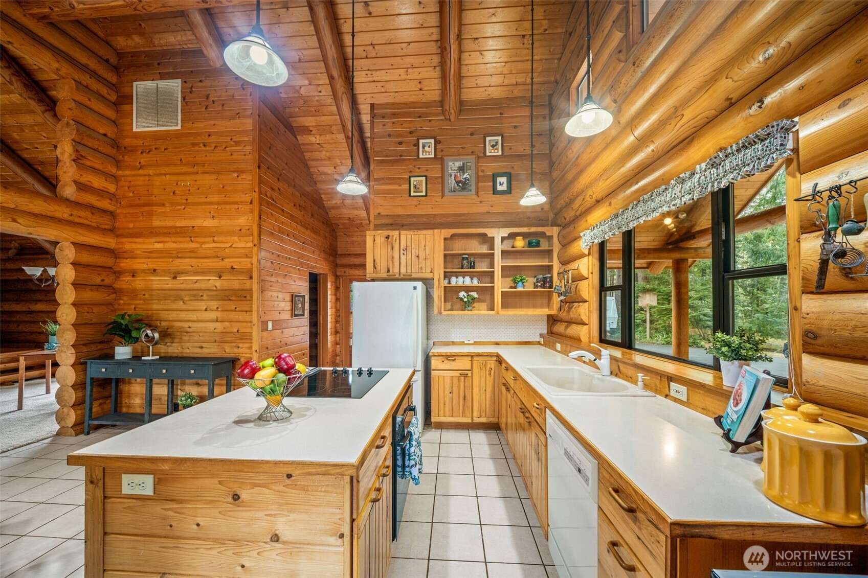 6133 Puget Beach Road Property Photo 9