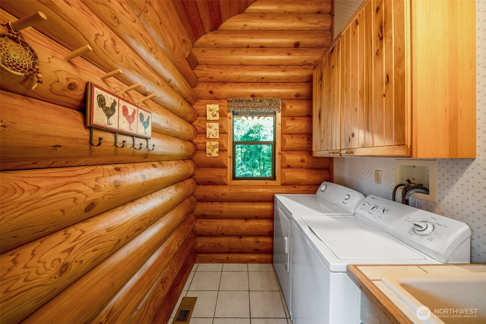 6133 Puget Beach Road Property Photo 12