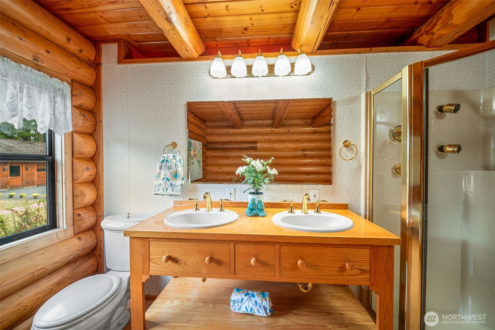 6133 Puget Beach Road Property Photo 16