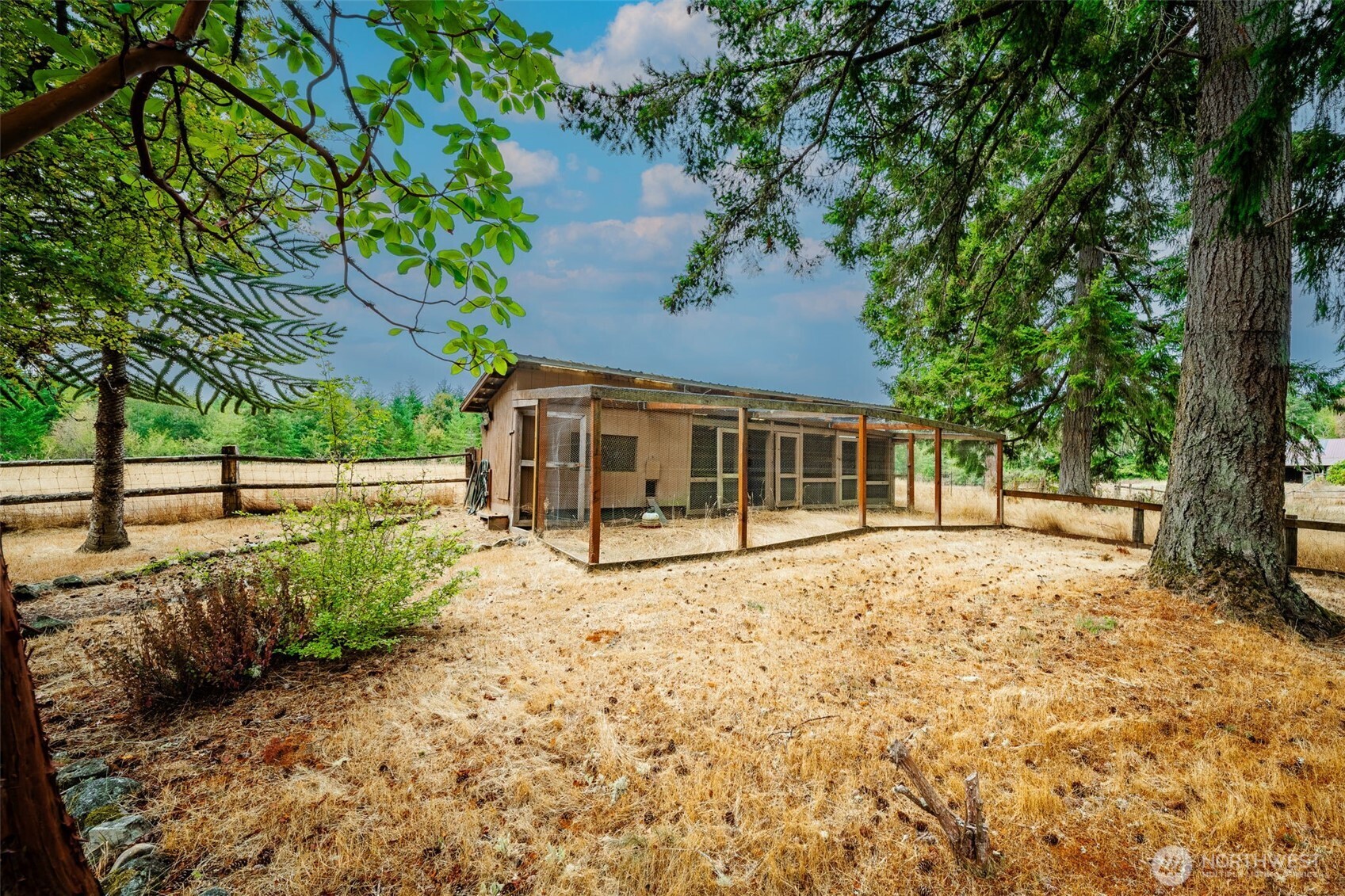 6133 Puget Beach Road Property Photo 21