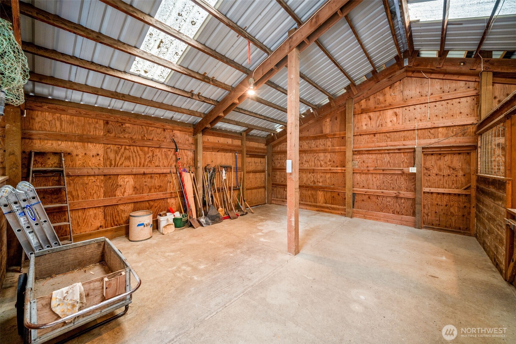 6133 Puget Beach Road Property Photo 26