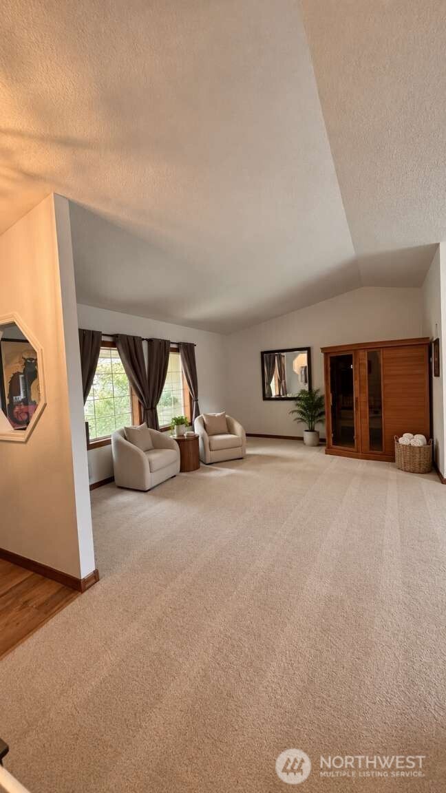 143 Rosewood Drive Property Photo 8
