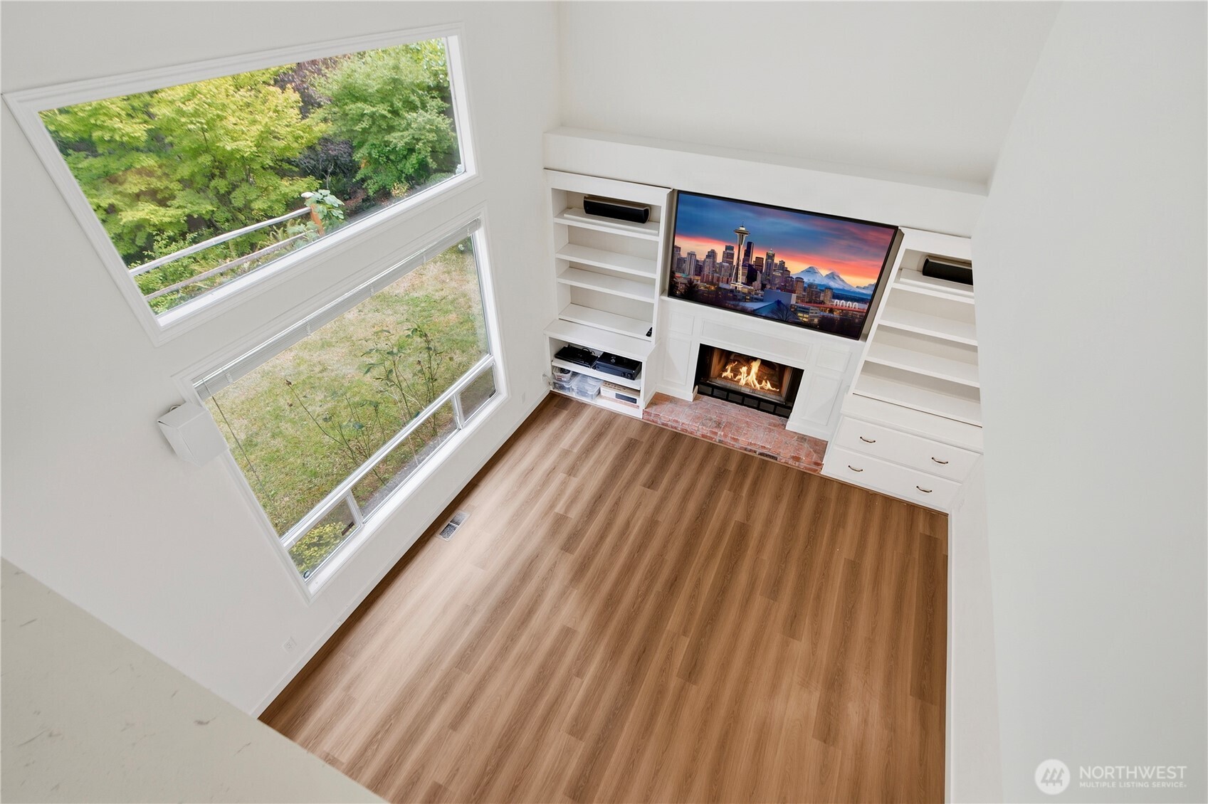 12715 52nd Place Property Photo 18