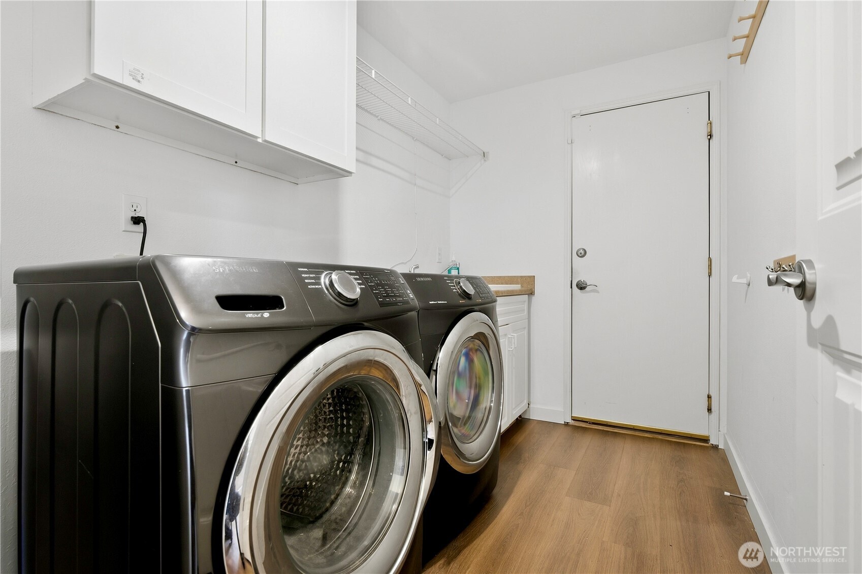 12715 52nd Place Property Photo 30