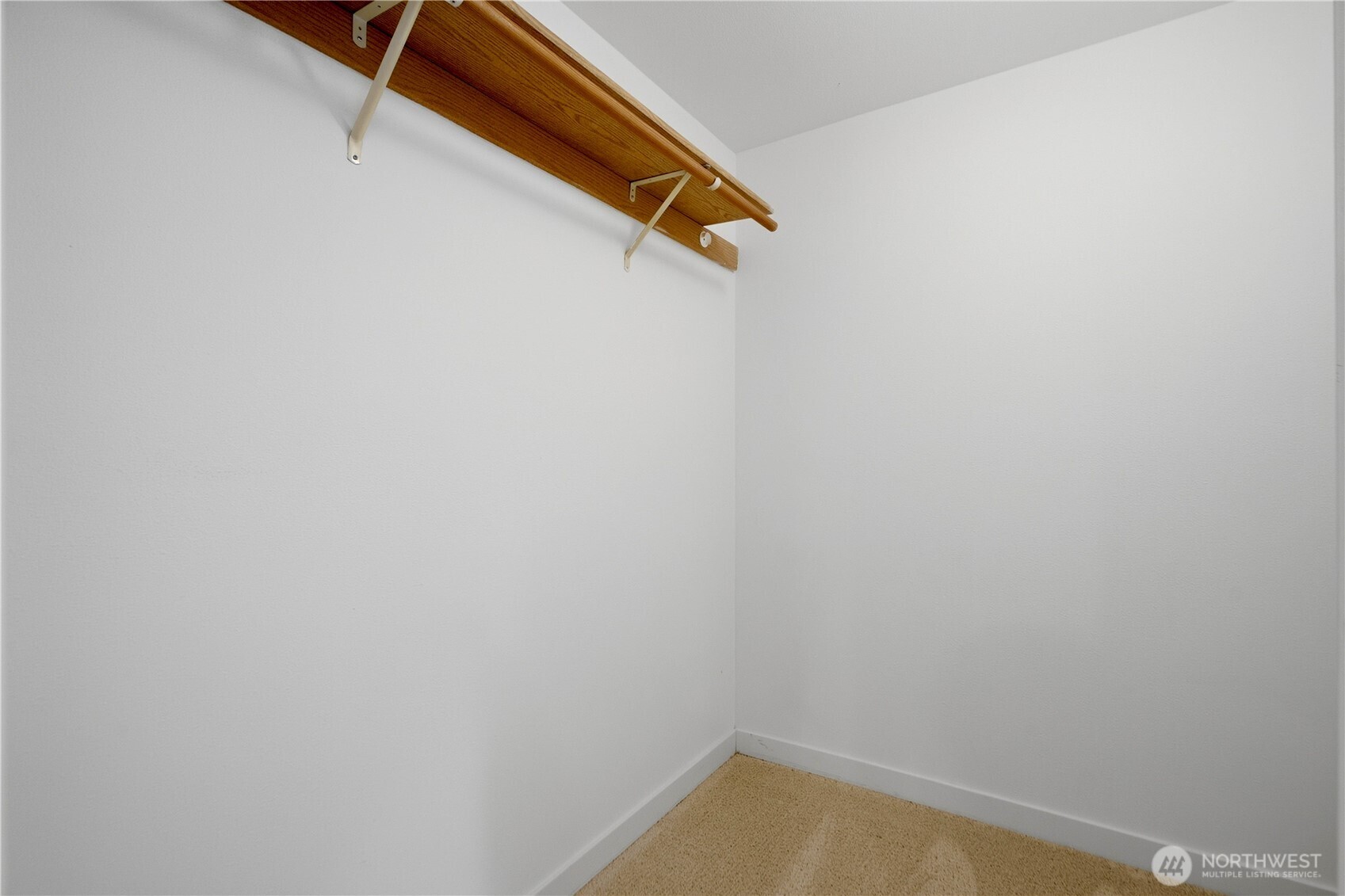 12715 52nd Place Property Photo 32