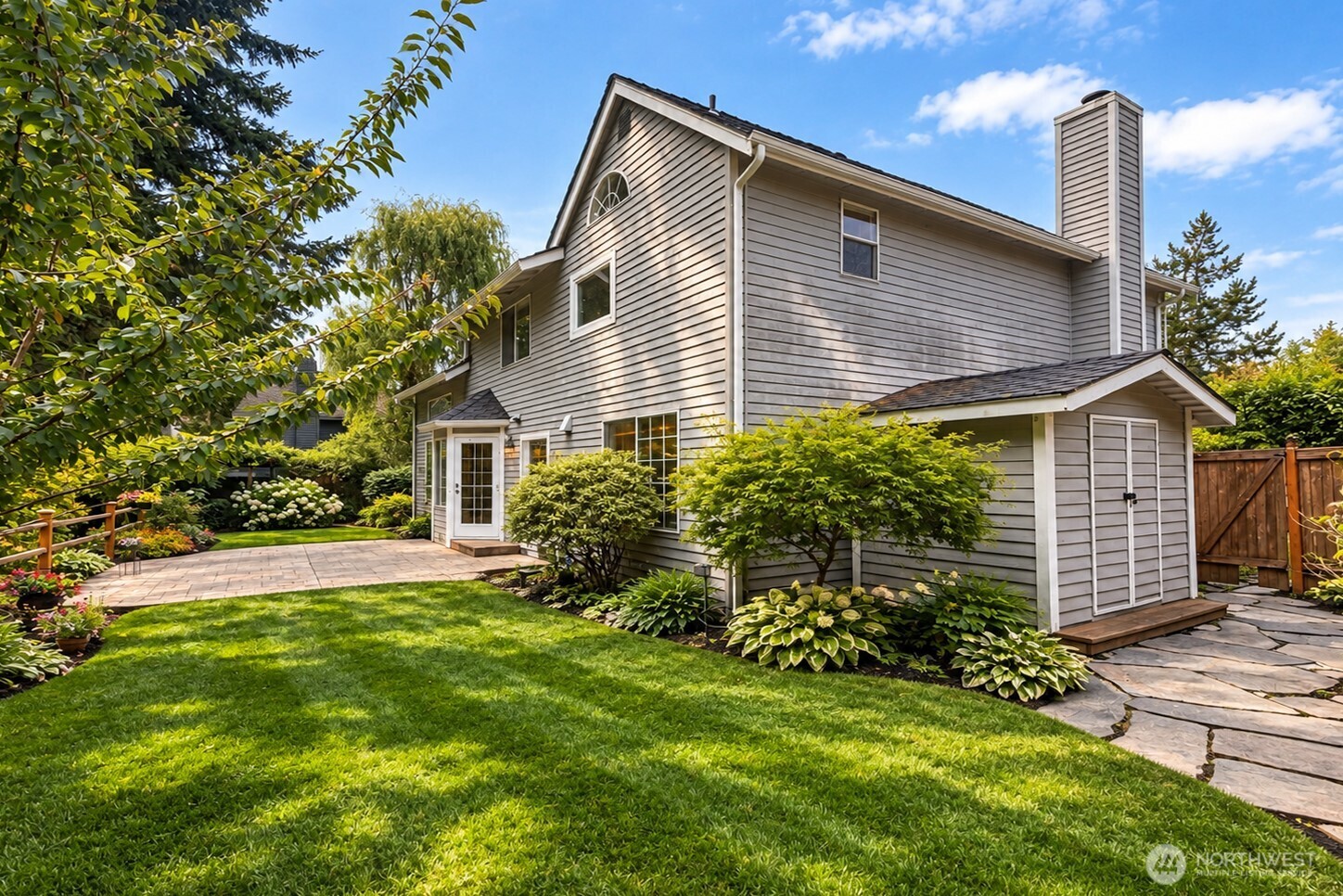 12715 52nd Place Property Photo 36