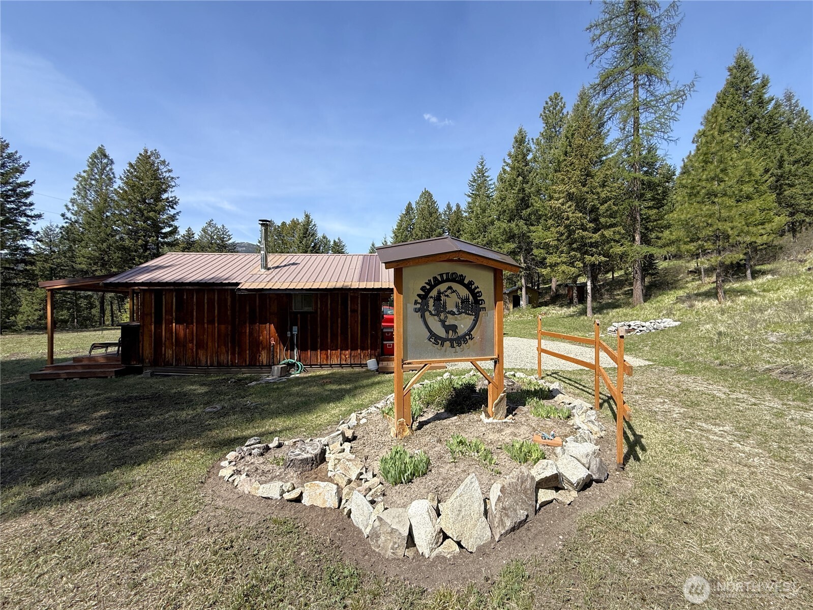 5 Starvation Ridge Road Property Photo 2