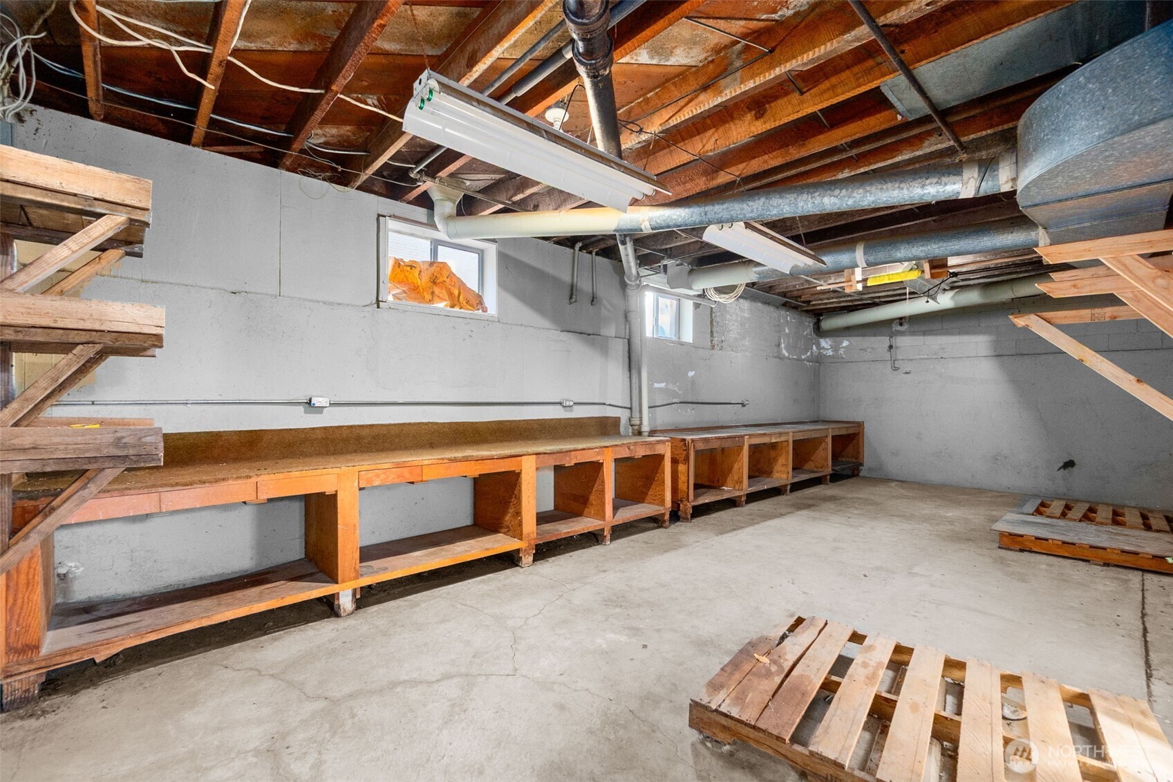 614 11th Avenue Property Photo 17
