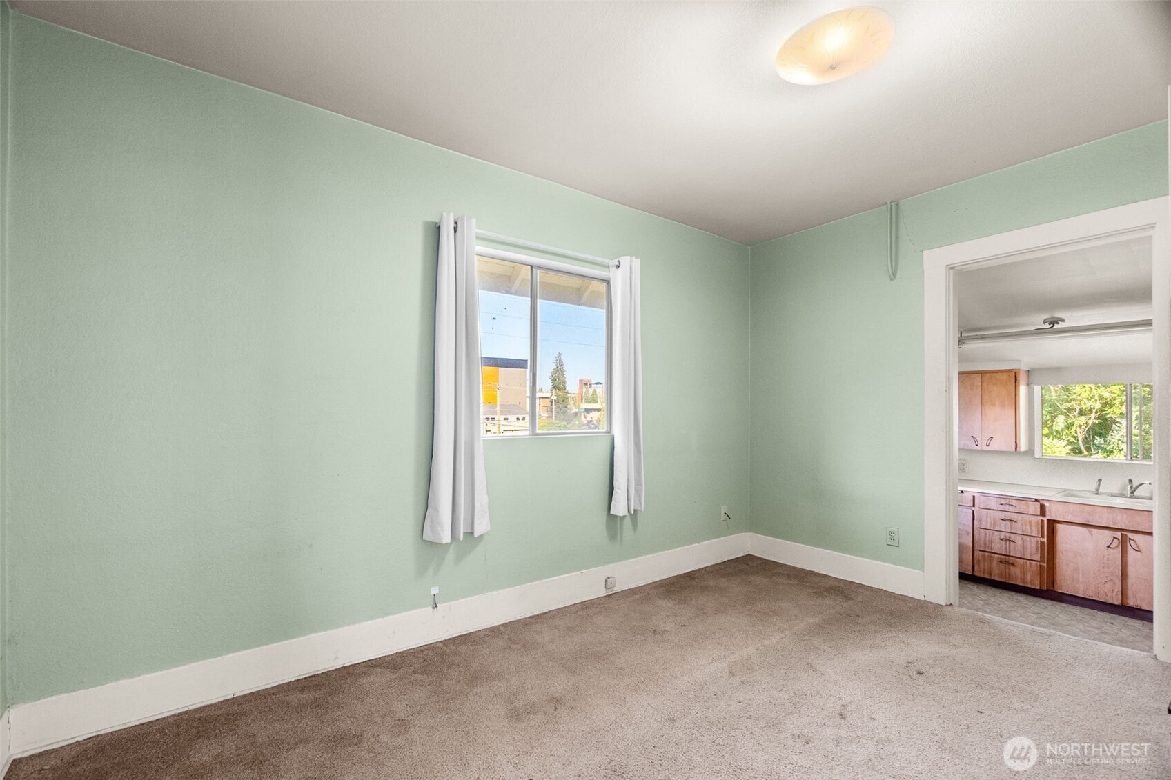 614 11th Avenue Property Photo 18