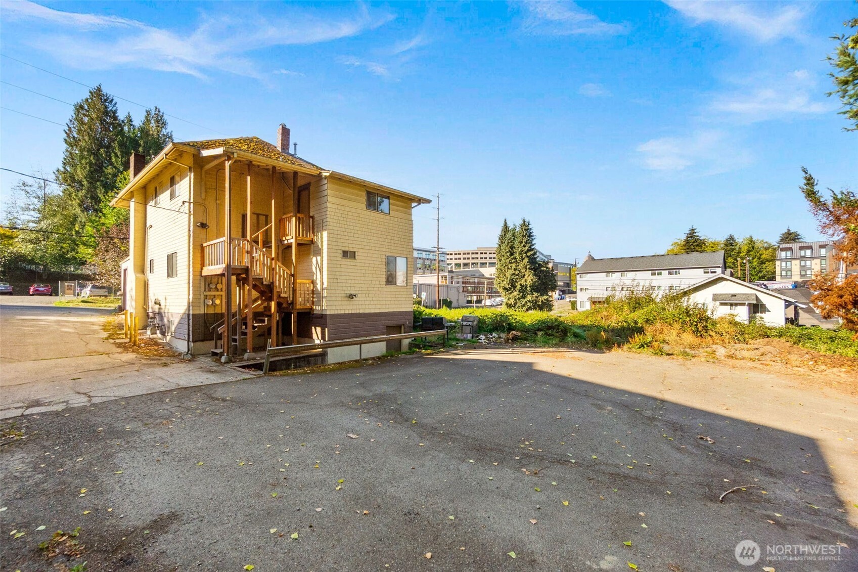 614 11th Avenue Property Photo 33