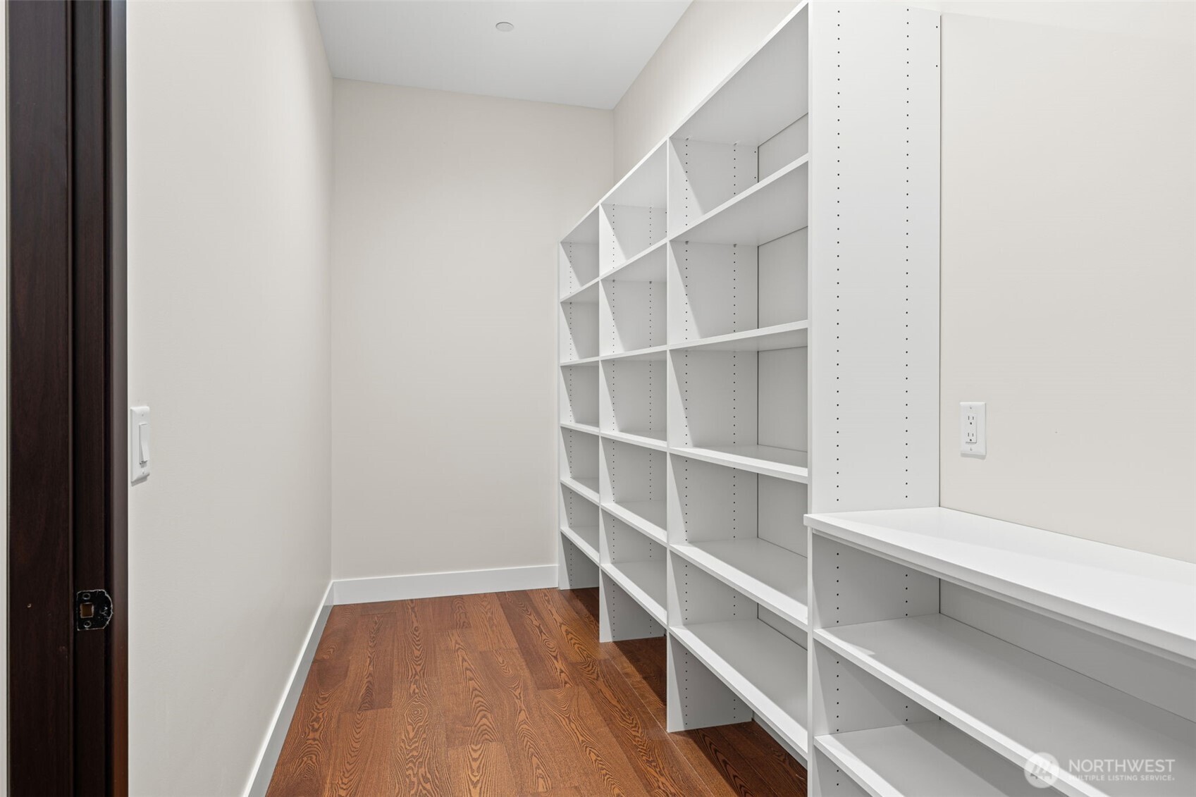 1226 159th Street Property Photo 11