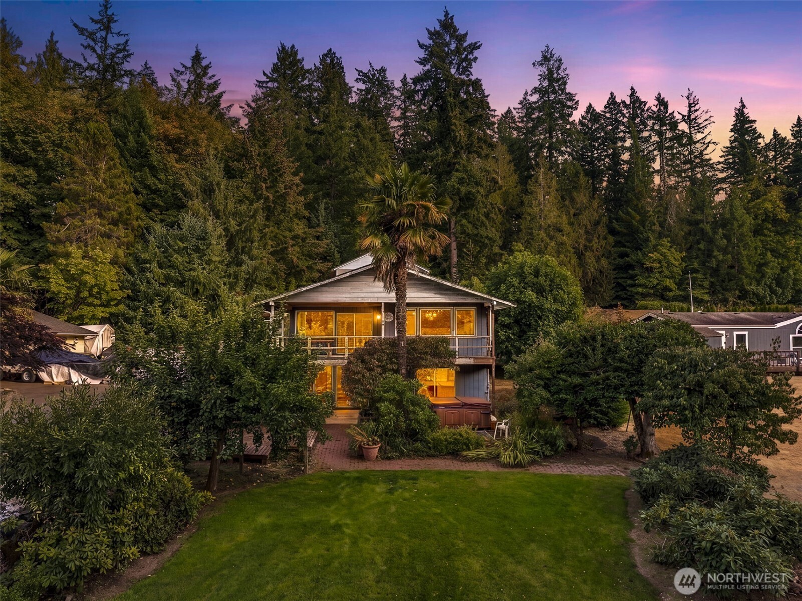 1220 166th Avenue Ct Property Photo 1