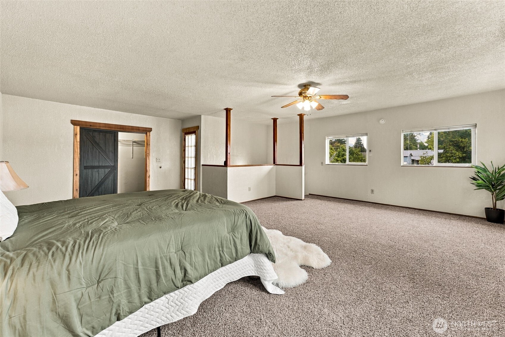 1140 N Cambrian Avenue Property Photo 11