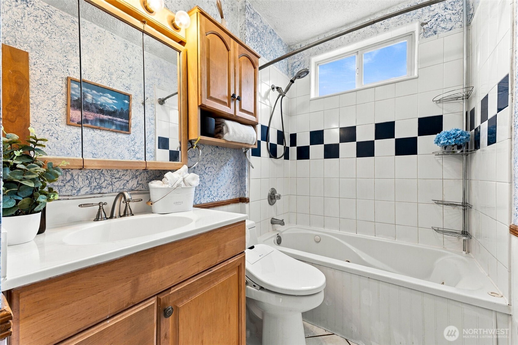 1140 N Cambrian Avenue Property Photo 18